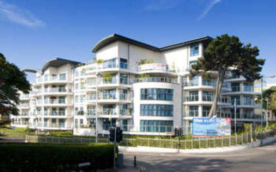 3 bedroom Flat for s...